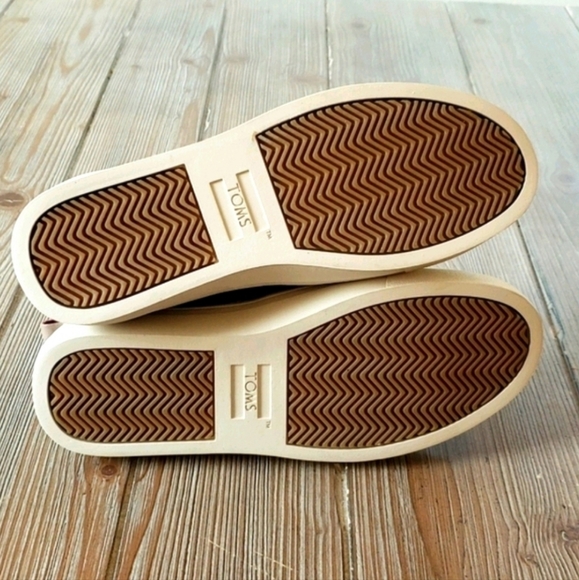 🦄SOLD🦄NEW AUTHENTIC TOMS WOMEN'S PAXTON Water Resistant Slip-On Sneakers - Picture 6 of 6